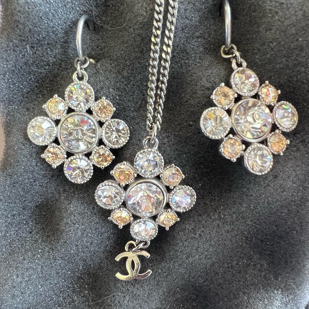 CHANEL Silver Crystal Nicholas & Earrings Set